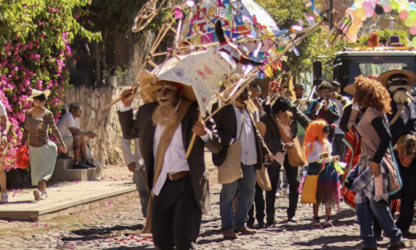 Ajijic prepares for its annual Carnival parade